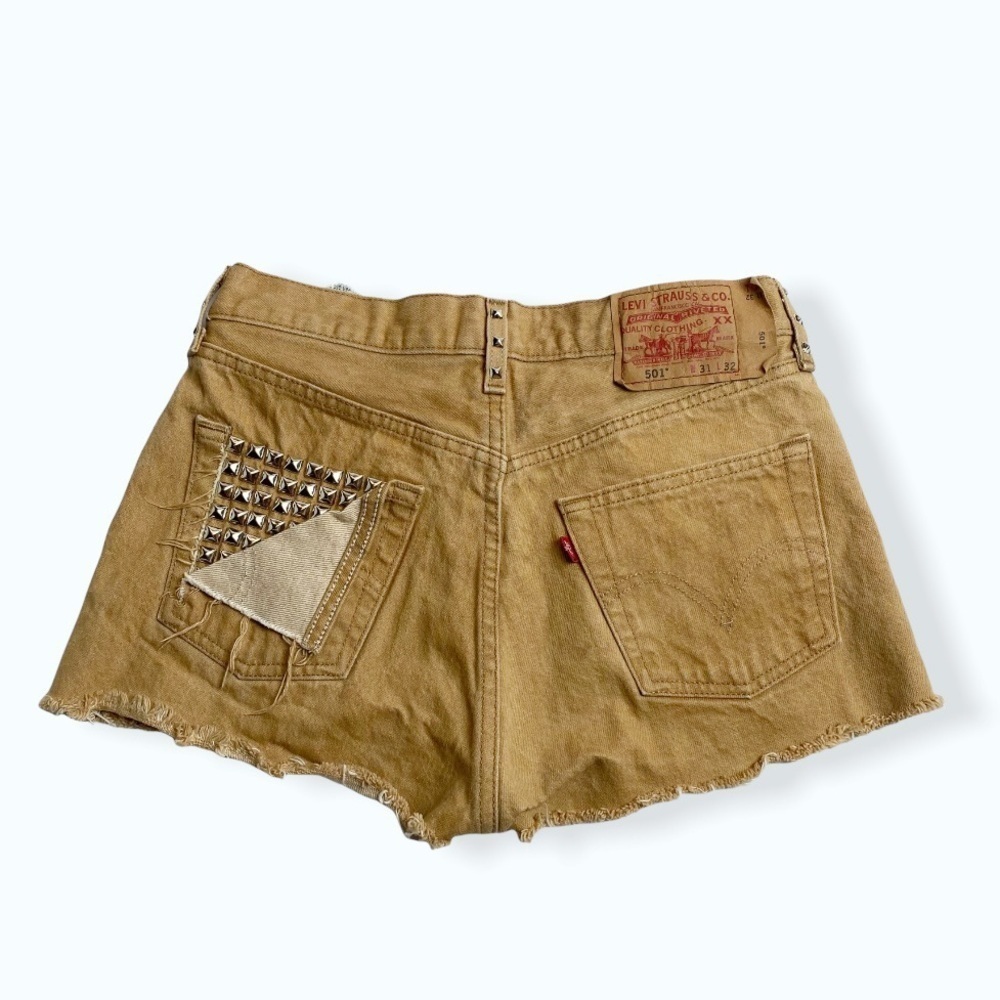 Levi's vintage studded high waisted distress short tan denim western x punk